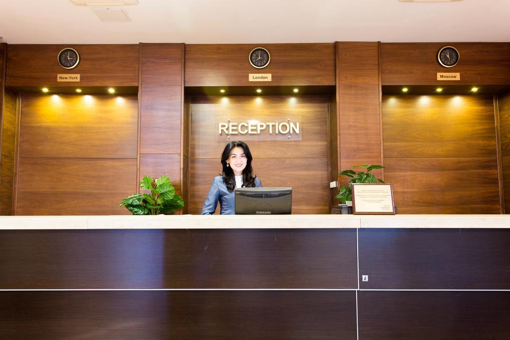 Hotel Duman Astana Exterior foto